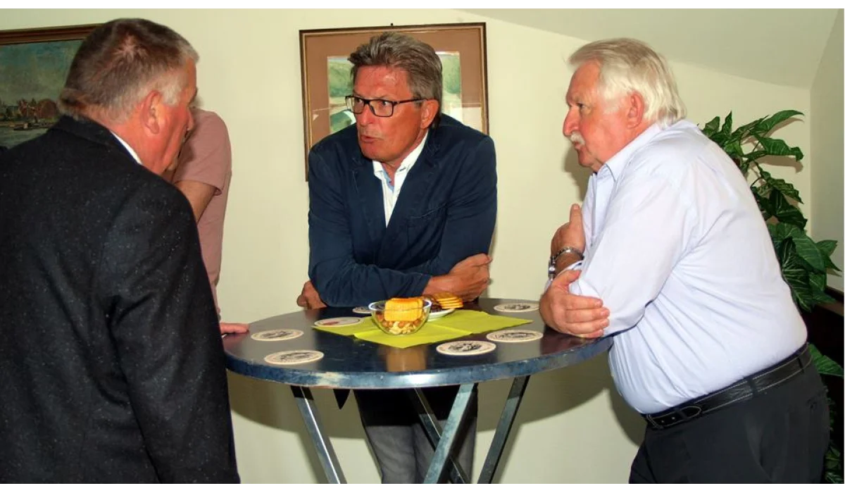 Eintrag ins goldene Buch