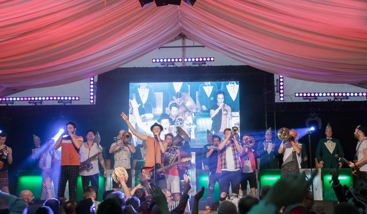 37. Her­ren­sit­zung