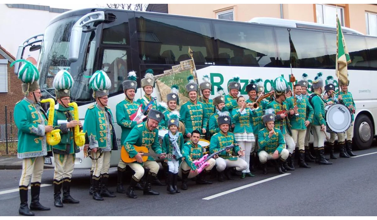 REZAG-Husaren - Tanzcorps mutiert zum Spielmannszug