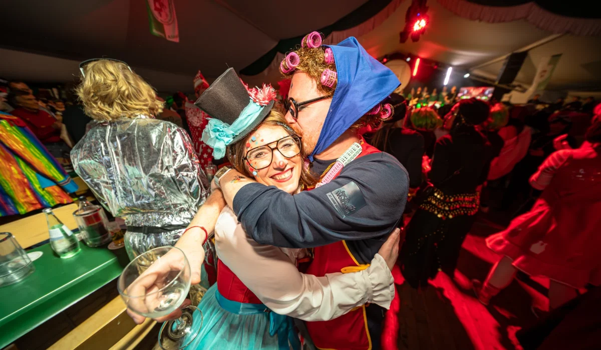 Große Kostümsitzung 2025