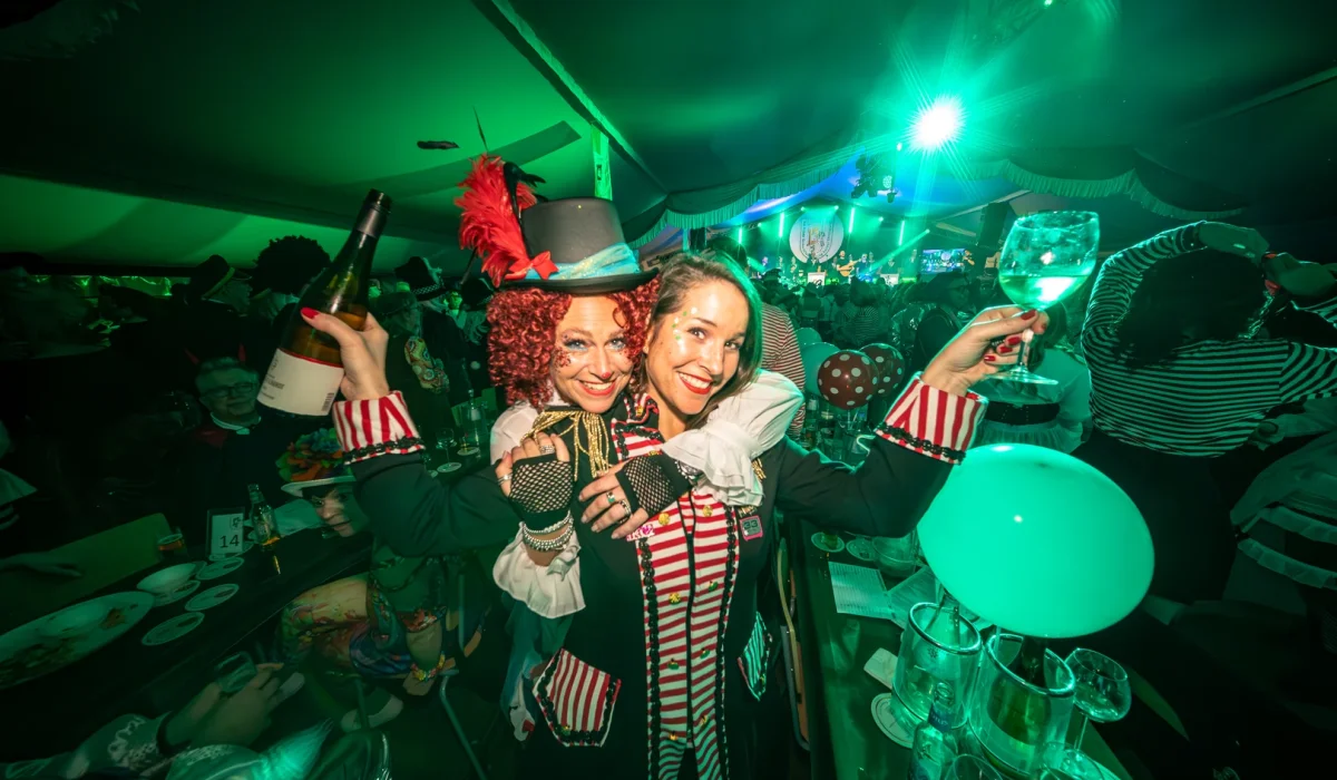 Große Kostümsitzung 2025