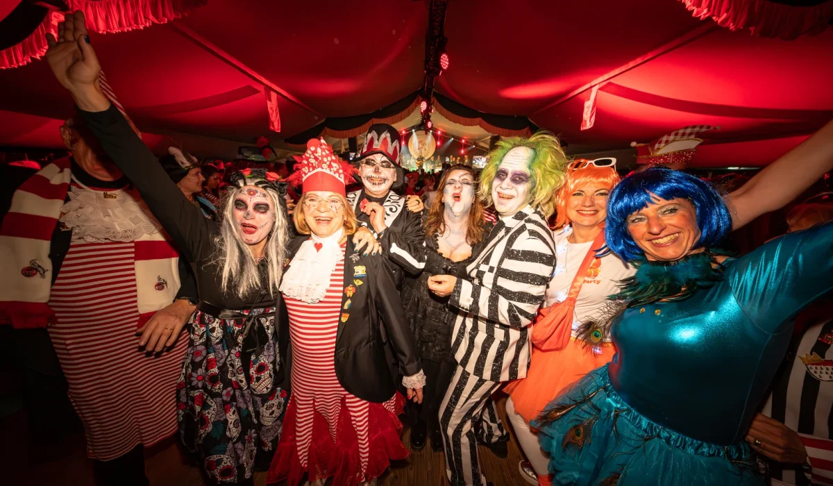 Große Kostümsitzung 2025