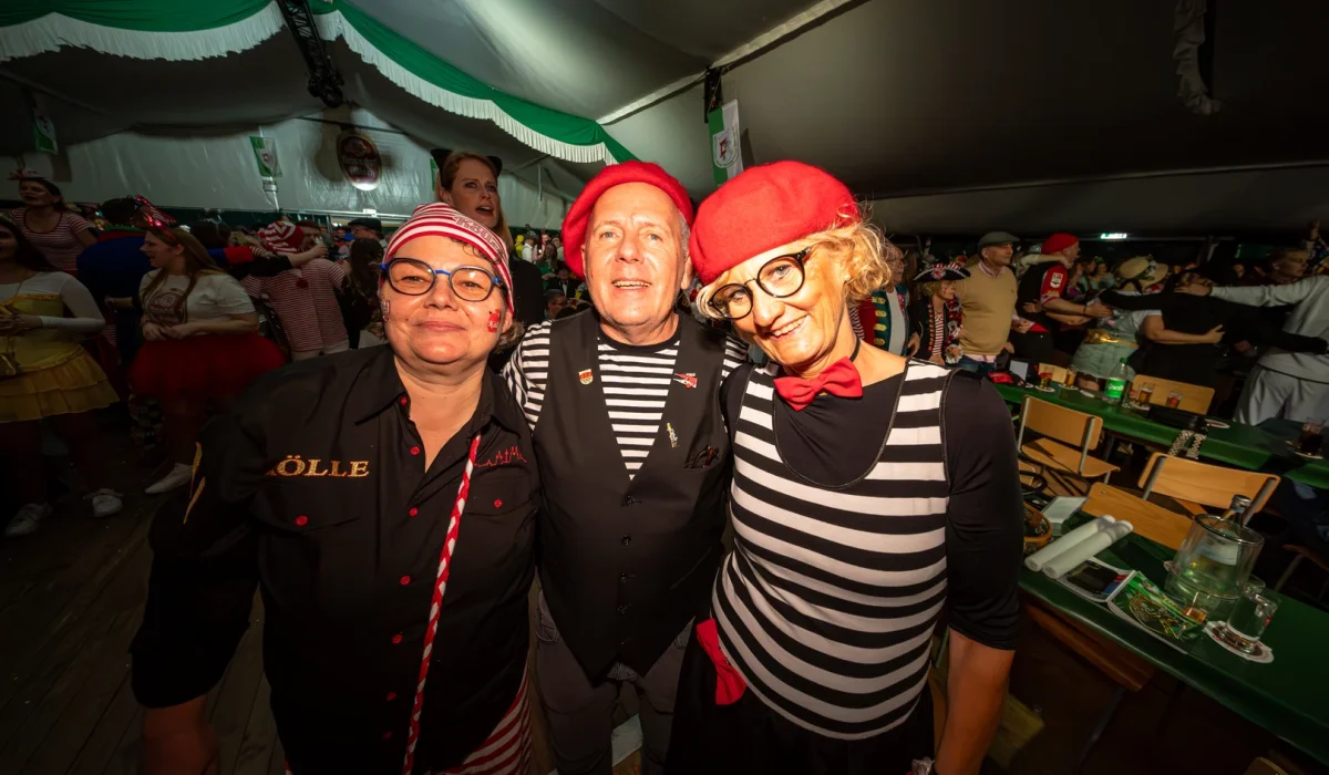 Große Kostümsitzung 2025