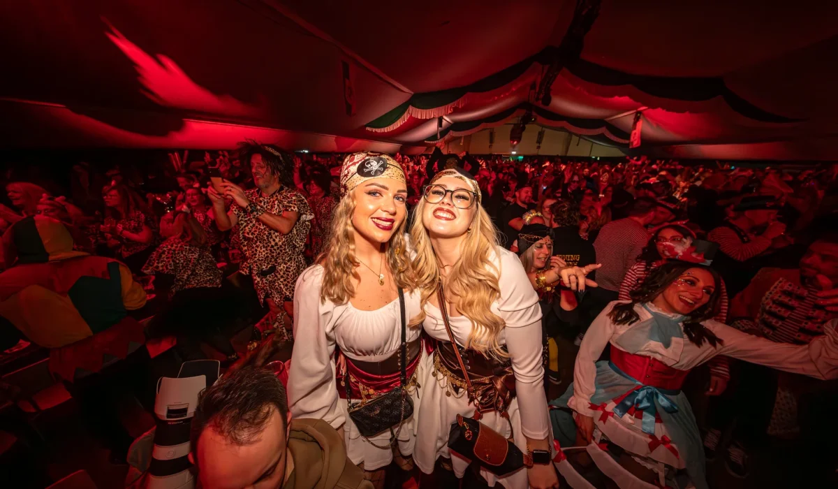 Große Kostümsitzung 2025