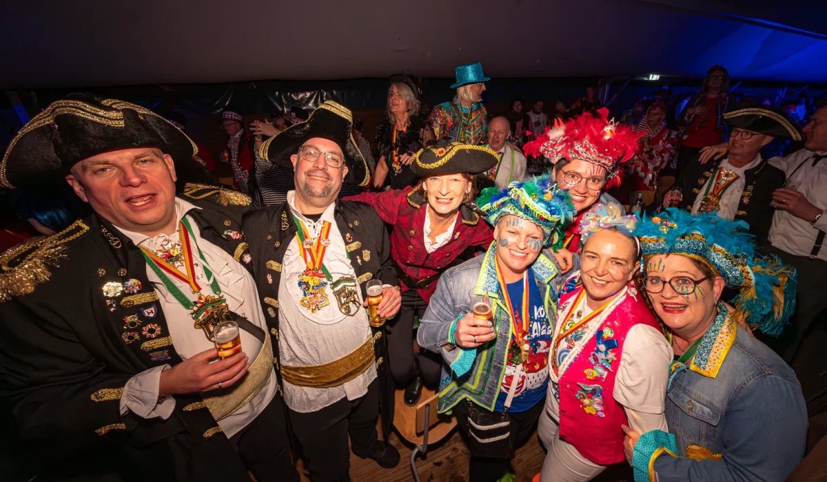 Große Kostümsitzung 2025