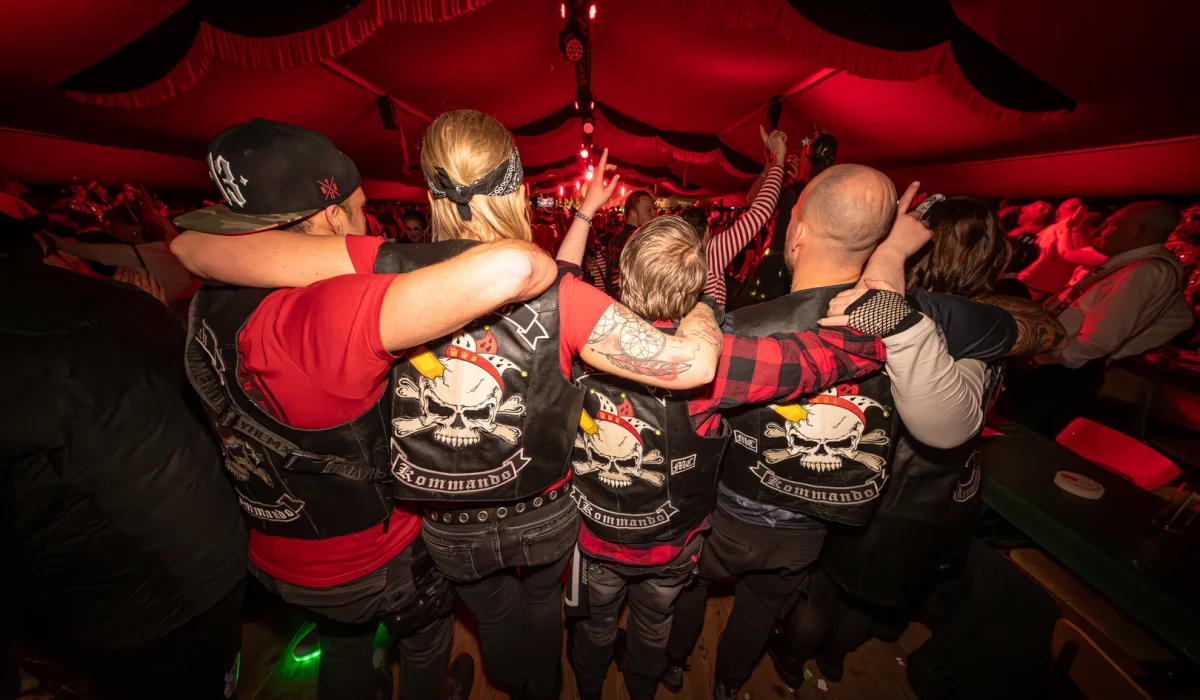 Große Kostümsitzung 2025