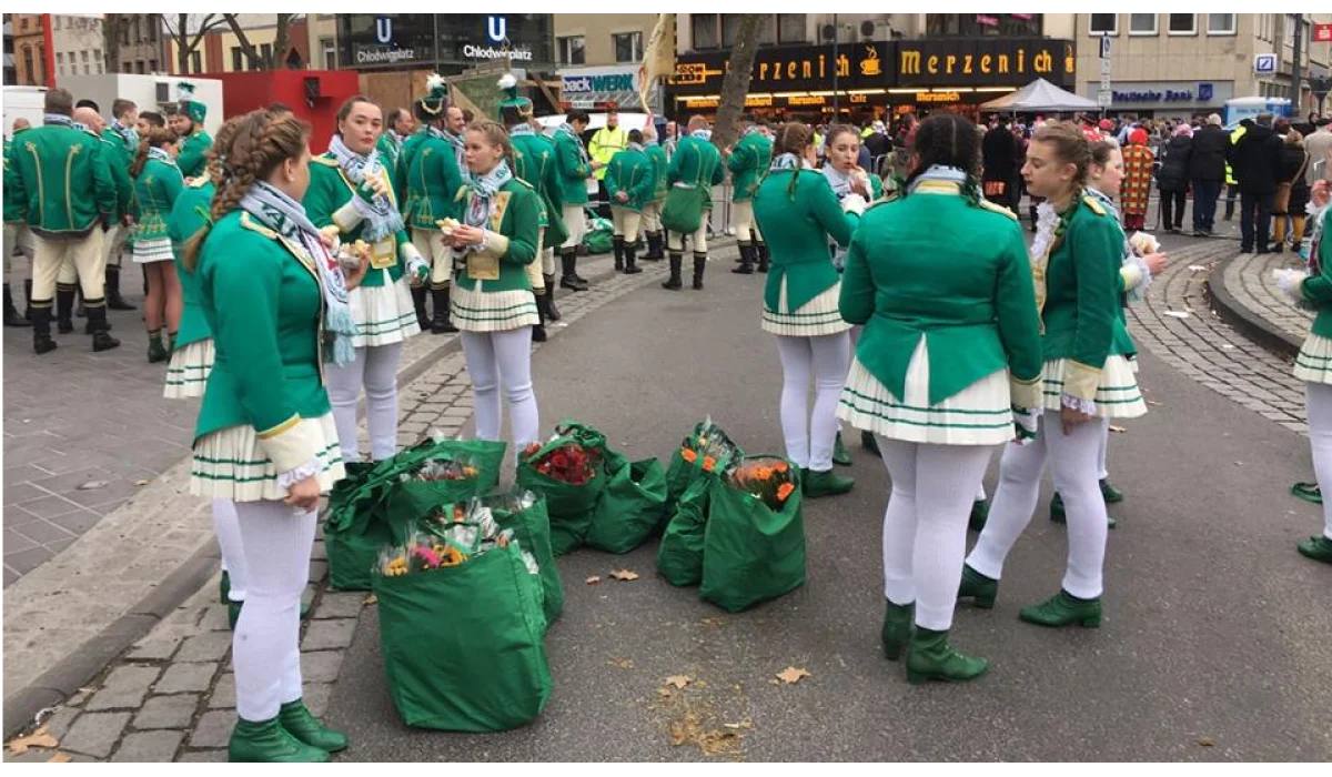 Grön-Wieß im Kölner Rosenmontagszug